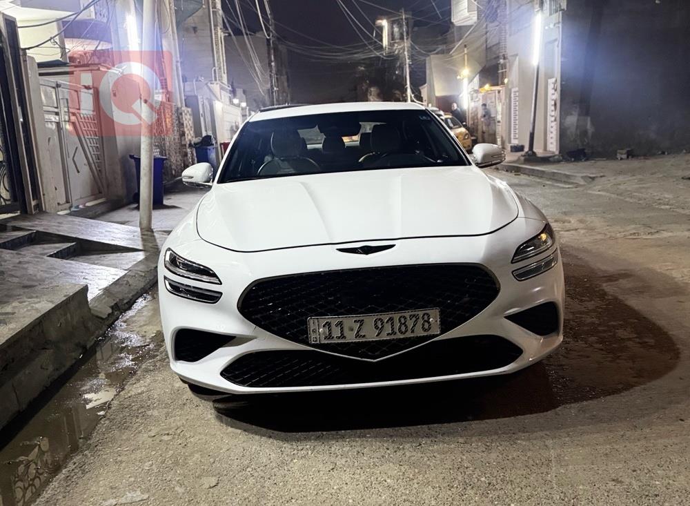 Genesis G70